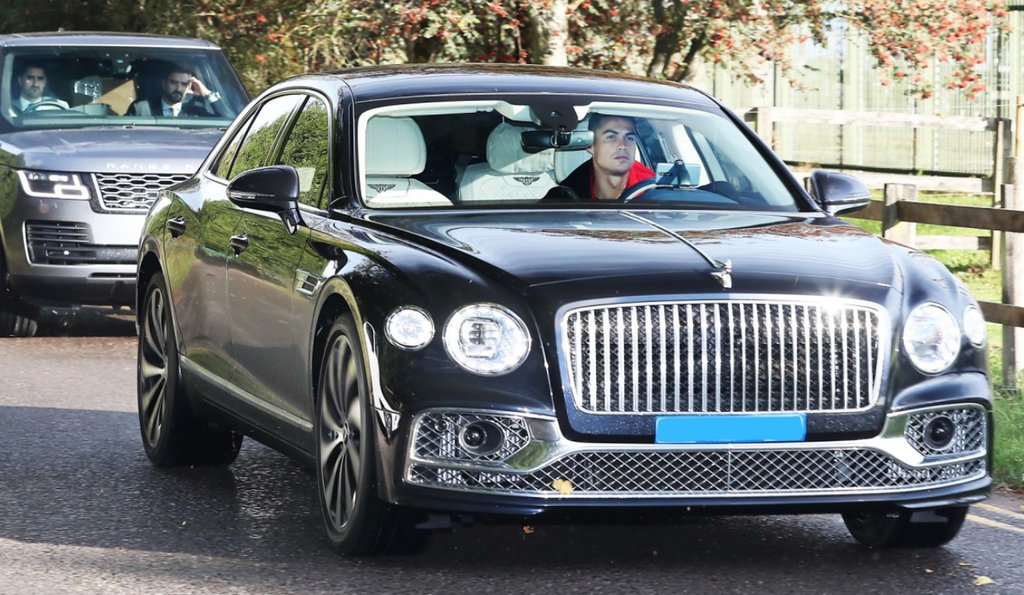 Cristiano Ronaldo Drives To Manchester United Training In £164k Bentley - See PICS