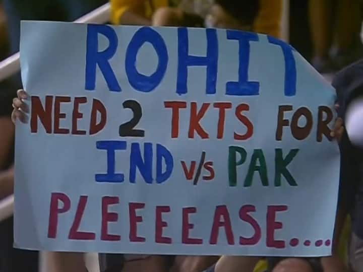 Fan Requests Rohit Sharma For A Couple Of Tickets For Ind vs Pak T20 WC Match, Pic Surfaces