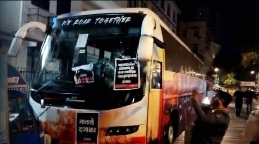 MNS Workers Vandalise IPL Bus For Not Giving Transport Contract To Local Traders - WATCH
