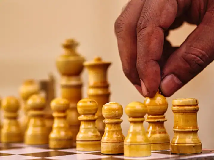 अंतर्राष्ट्रीय शतरंज दिवस 2022: इतिहास, महत्व और प्रमुख तथ्य
