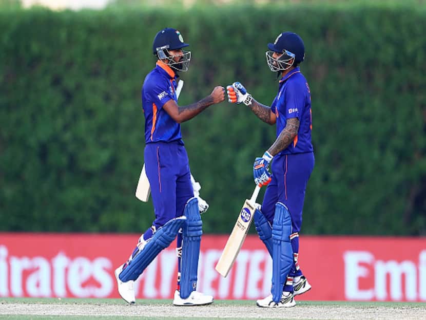 ICC ODI रैंकिंग: सूर्यकुमार यादव शीर्ष पर बरकरार, हार्दिक पांड्या बल्लेबाजों में 50वें स्थान पर
