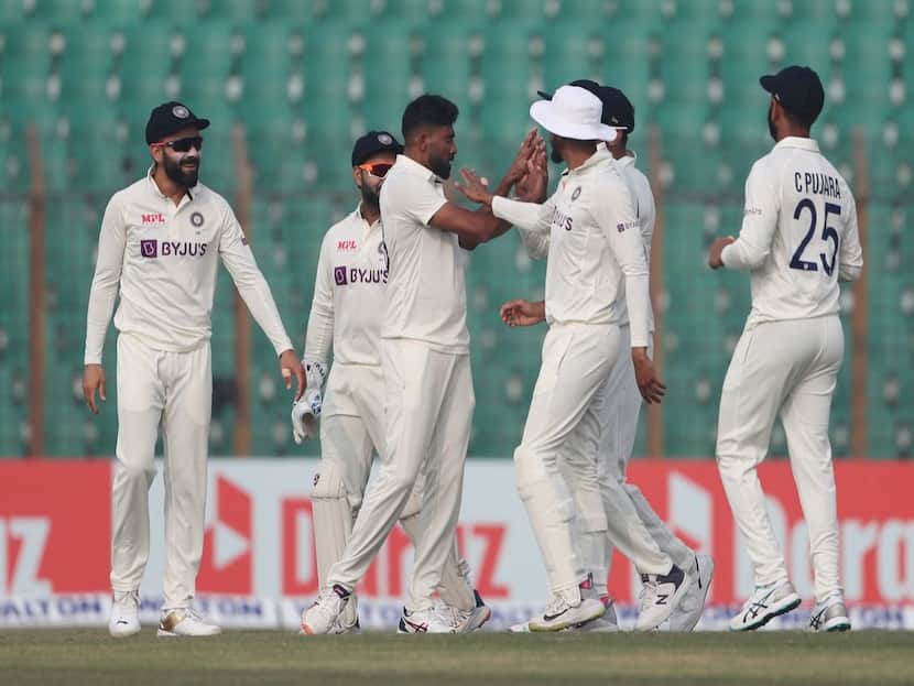 IND vs BAN पहला टेस्ट: कुलदीप, सिराज, अश्विन दूसरे दिन भारत के हीरो, बांग्लादेश की निगाहें फॉलो ऑन

