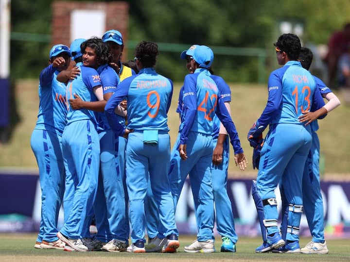 U-19 महिला WC: भारत ने फाइनल में इंग्लैंड को 7 विकेट से हराकर चैंपियंस का ताज पहनाया