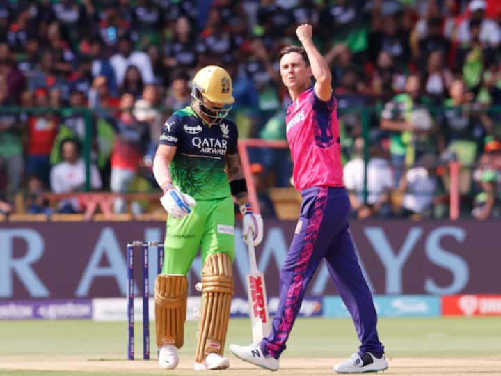 ट्रेंट बाउल्ट ने आरसीबी बनाम आरआर आईपीएल 2023 मैच में विराट कोहली को गोल्डन डक के लिए आउट किया।  घड़ी