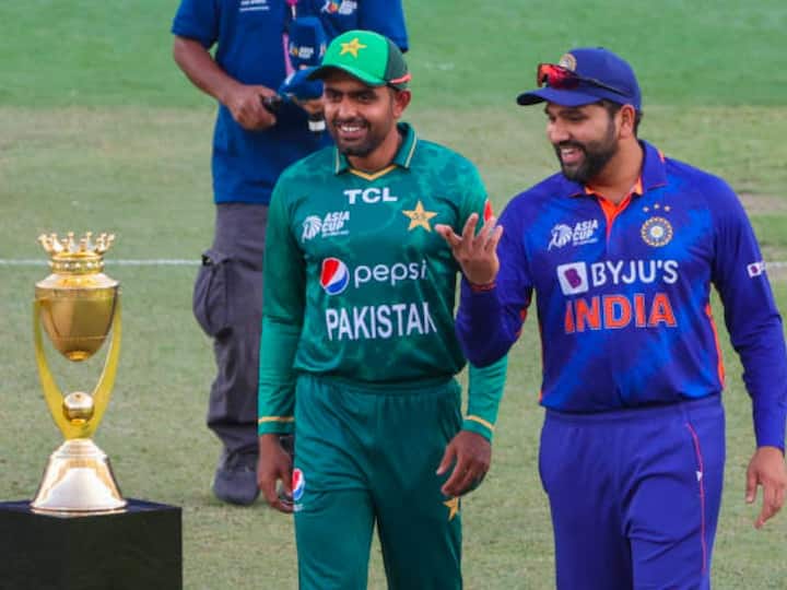 तस्वीरों में: क्रिकेट विश्व कप में भारत बनाम पाकिस्तान की भिड़ंत - 1992 से 2019 तक
