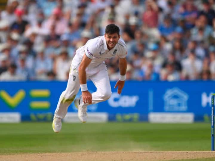 एशेज 2023: इंग्लैंड के जेम्स एंडरसन ने ऑस्ट्रेलिया के खिलाफ पहले टेस्ट में 1100वां फर्स्ट क्लास विकेट लिया
