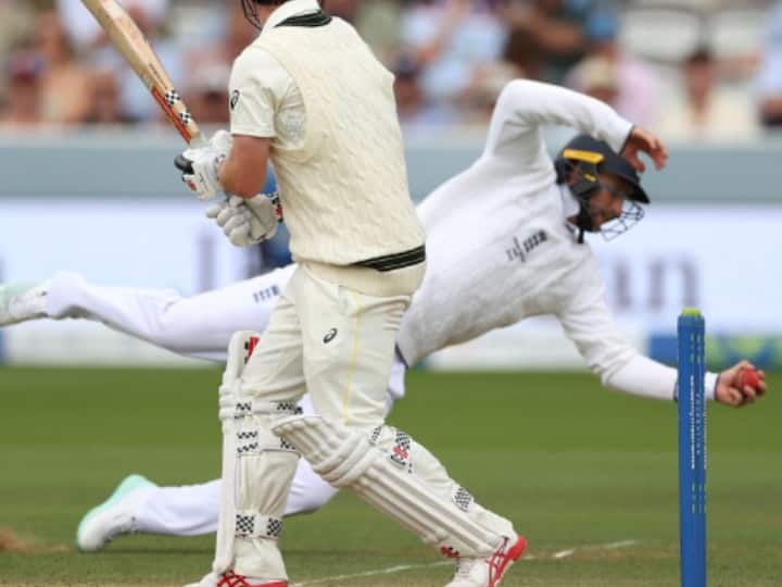 एशेज 2023 टेस्ट सीरीज: जो रूट ने एक हाथ से कमाल किया, राहुल द्रविड़ के साथ एक्सक्लूसिव लिस्ट में शामिल हुए
