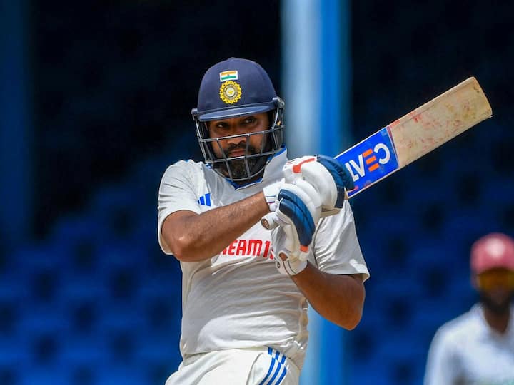 रोहित शर्मा ने दूसरे IND बनाम WI टेस्ट में तेज अर्धशतक के साथ अविश्वसनीय विश्व रिकॉर्ड तोड़ा