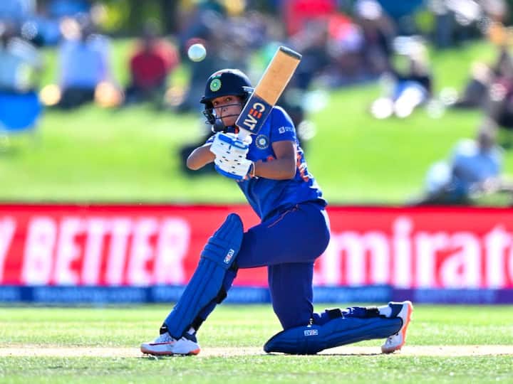 हरमनप्रीत कौर ने बांग्लादेश के खिलाफ सीरीज के निर्णायक मैच में 'दयनीय अंपायरिंग' की आलोचना की
