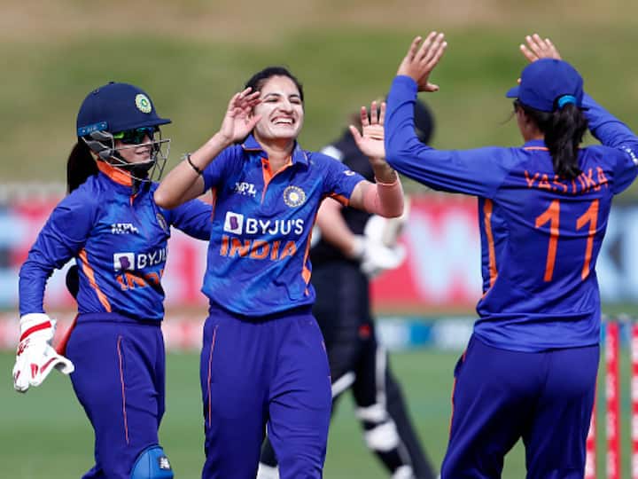 अमोल मुजुमदार भारतीय महिला क्रिकेट टीम के मुख्य कोच बनने के लिए तैयार हैं
