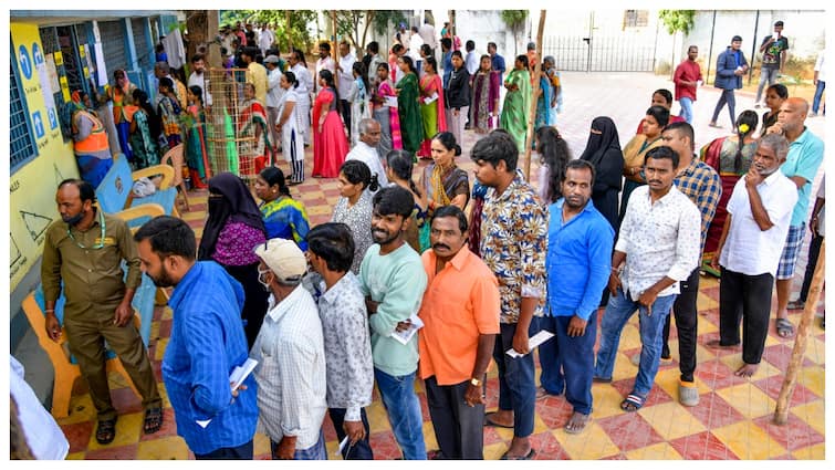 चंडीगढ़ मेयर चुनाव में बीजेपी के मनोज सोनकर की जीत से इंडिया ब्लॉक को पहली हार का सामना करना पड़ा
