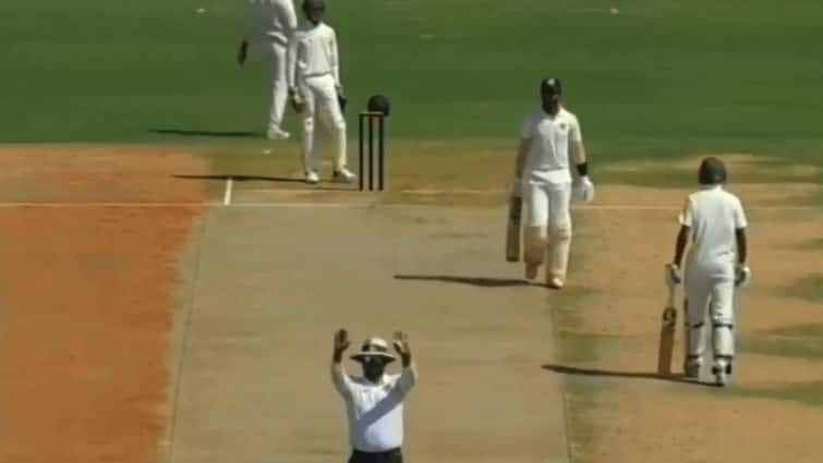 सीके नायडू ट्रॉफी: आंध्र के बल्लेबाज वामशी कृष्ण ने एक ओवर में लगाए छह छक्के - देखें
