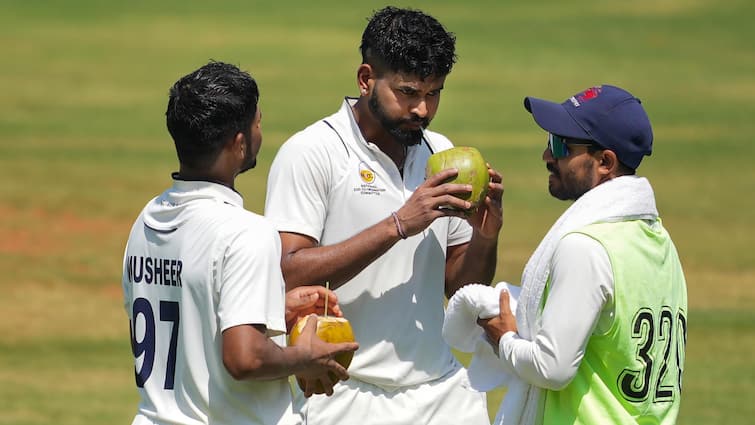 केकेआर के कप्तान श्रेयस अय्यर के आईपीएल 2024 के शुरुआती मैचों से चूकने की संभावना: रिपोर्ट
