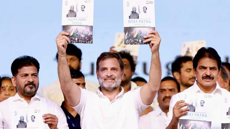 'चुनावी बांड दुनिया का सबसे बड़ा घोटाला है': हैदराबाद में राहुल गांधी ने मोदी सरकार पर हमला बोला
