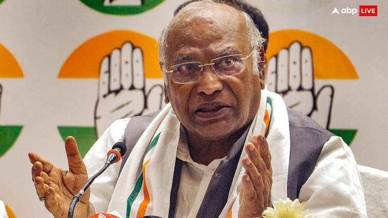 Congress Chief Mallikarjun Kharge Says Narendra Modi Insulted Bihar With Mujra Remark Lok Sabha elections 2024 