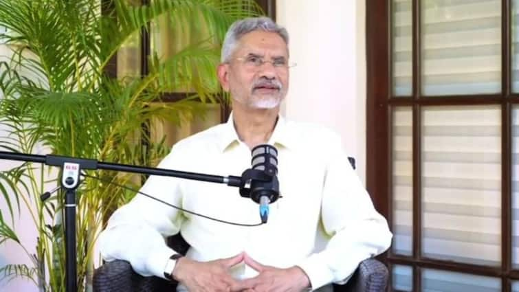 Virat Kohli Sachin Tendulkar Virat Kohli S Jaishankar Picks Favourite Cricketer Viral Video Watch Trending Minister Of External Affairs Virat Kohli, Sachin Tendulkar Or Sunil Gavaskar: S Jaishankar