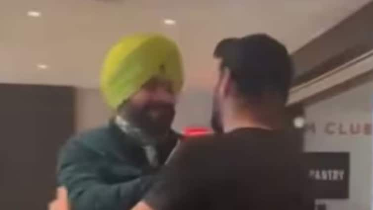 Navjot Sidhu Shahid Afridi Meet IND vs PAK T20 World Cup 2024 Clash Viral Video Nassau County International Cricket Stadium New York Viral Video Navjot Singh Sidhu, Shahid Afridi Meet Before India vs Pakistan Clash In New York, Video Goes Viral- WATCH