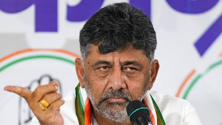 Prime Minister Narendra Modi Congress DK Shivakumar EVM Zinda Hai Remark 