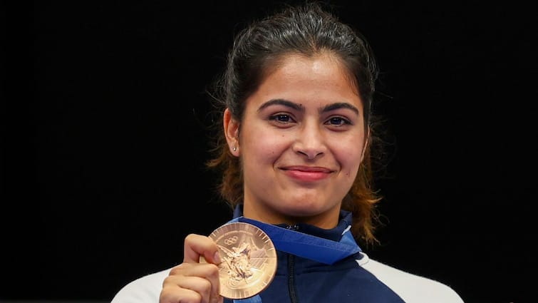 Manu Bhaker Paris Olympics 2024 Request Indian Supporters Not Be Disappointed 25M Sports Pistol Event Medal Manu Bhaker Seeks Continued Support In Pursuit Of Hat-Trick Of Medals At Paris Olympics 2024