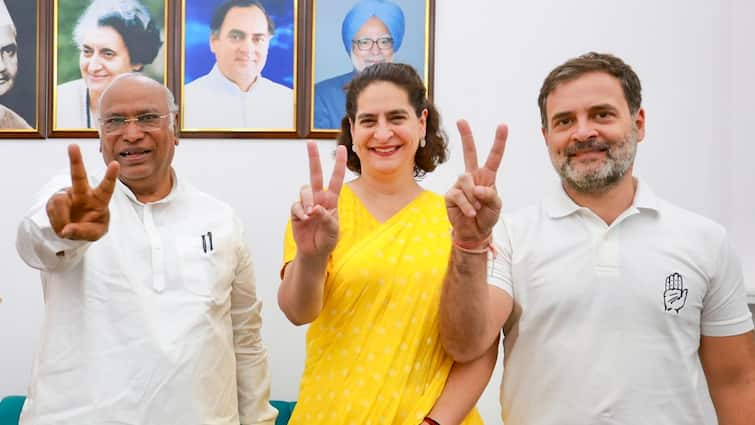 Maharashtra Elections 2024 MVA Congress Rahul Gandhi Priyanka Gandhi Kharge BJP Shiv Sena UBT NCP SP Mahayuti Maharashtra Polls: As MVA Eyes 200 Seats, Congress Gears Up For Aggressive Campaign Led By Kharge, Gandhis