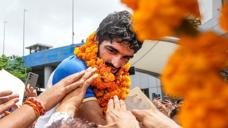 Aman Sehrawat Paris Olympics 2024 Bronze Medal Mens 57 Kg Wrestling Promoted Officer On Special Duty Northern Railways Aman Sehrawat, Olympics Bronze Medallist, Promoted To 