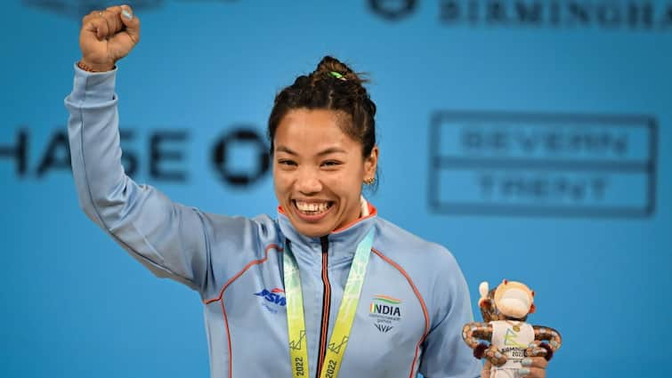 Mirabai Chanu Finishes Fourth Paris Olympics 2024 49 Kg Women Weightlifting Mirabai Chanu Misses Out On Medal At Paris Olympics 2024 In 49 Kg Women