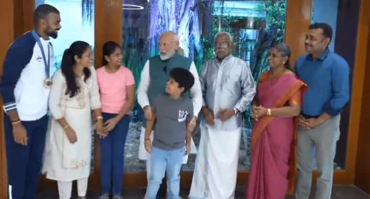 PM Modi Playful Interaction With PR Sreejesh Son India Hockey Paris Olympics 