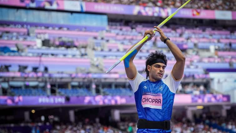 Neeraj Chopra Gold Silver Win Paris Olympics 2024 Back To Back Olympic Medals In Olympics 89 45 Metres Mens Javelin Throw Arshad Nadeem Neeraj Chopra Loses Paris Olympics Gold Medal To Pakistan