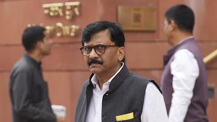 Maharashtra elections 2024 Sanjay Raut backs Uddhav Thackeray to be MVA CM face Shiv Sena UBT Congress NCP SP Sanjay Raut’s Big Message To Congress, NCP-SP As He Backs Uddhav Thackeray To Be MVA’s CM Face — WATCH