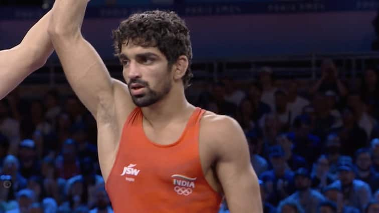 Paris Olympics 2024 Aman Sehrawat Loses Semi Final Contest For Bronze Medal In 57 Kg Freestyle Category Paris Olympics 2024: Aman Sehrawat Loses Semi-Final, Set To Contest For Bronze Medal In 57 Kg Freestyle Category