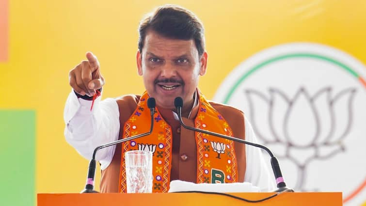 Maharashtra Cash-For Vote Row: BJP Says Impending Poll Loss Forcing MVA To Make False Claims Maharashtra Cash-For Vote Row: BJP Says Impending Poll Loss Forcing MVA To Make False Claims