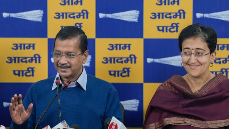 AAP Supremo Arvind Kejriwal 80,000 More People To Get Old Age Pensions Ahead Of Delhi Polls, Arvind Kejriwal Says 80,000 Beneficiaries To Be Added To Old-Age Pensioners