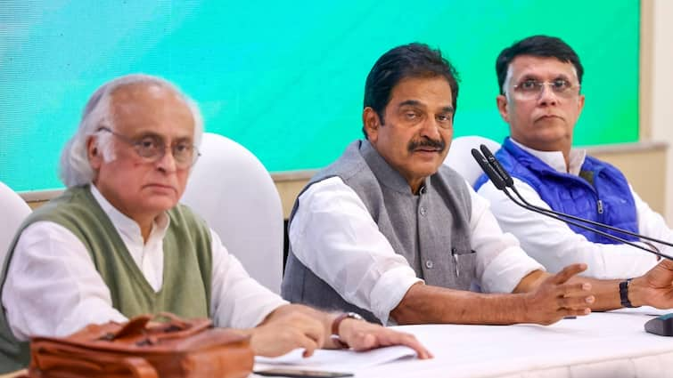 CWC Meeting Congress Alleges Electoral Process Compromised Plans National Movement Jairam Ramesh KC Venugopal Maharashtra Election Results 2024 Places Of Worship Act CWC Meeting: Congress Vows Movement Over 