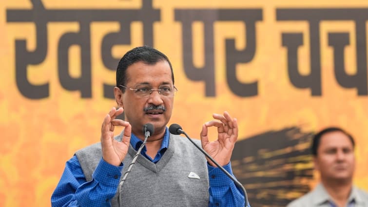 Delhi Election AAP Arvind Kejriwal Launches Revdi Par Charcha Campaign BJP Hits Back With ‘Charity’ Jibe Delhi Election: AAP’s Arvind Kejriwal Launches ‘Revdi Par Charcha’ Campaign; BJP Hits Back With ‘Charity’ Jibe