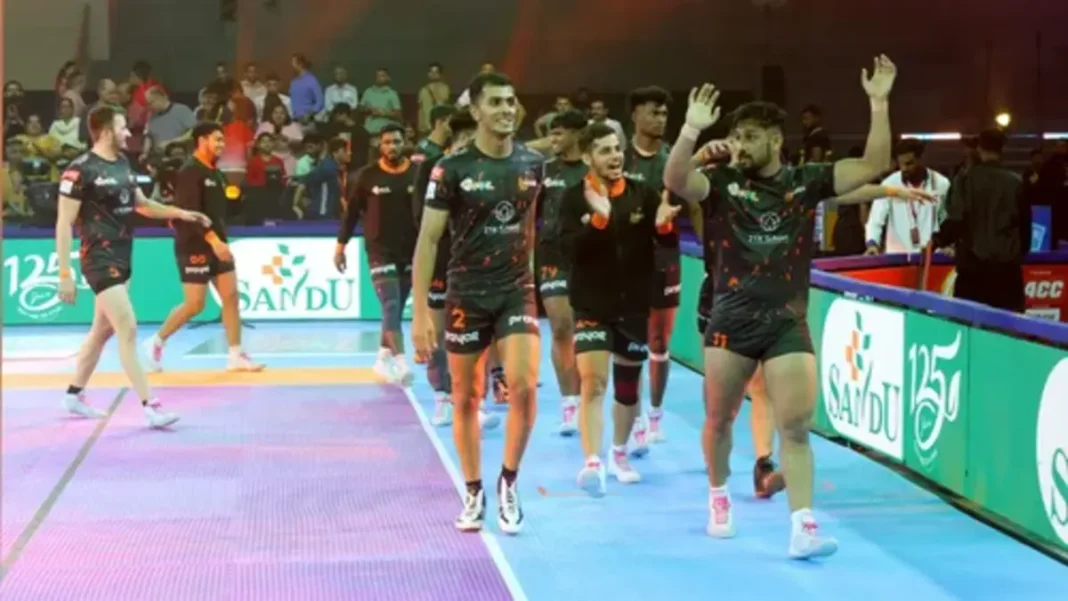 u-mumba-beat-up-yoddhas-pkl-11-pro-kabaddi-league-match-highlights-points-table-report-raid-tackle-points PKL 11: U Mumba Make Ascend In Points Table After Close-Shave Win Against UP Yoddhas