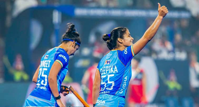 India Thrash Thailand To Assure Semifinal Berth At Womens Asian Champions Trophy India Thrash Thailand 13-0 To Virtually Assure Semifinal Berth At Women