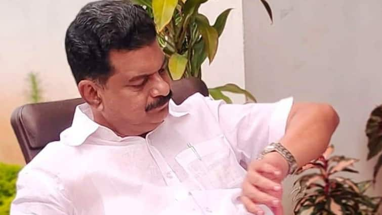 Kerala Bypolls Dramatic Scenes At MLA Anvar Press Meet In Chelakkara EC Terms It Poll Violation Kerala Bypolls: Dramatic Scenes At MLA Anvar