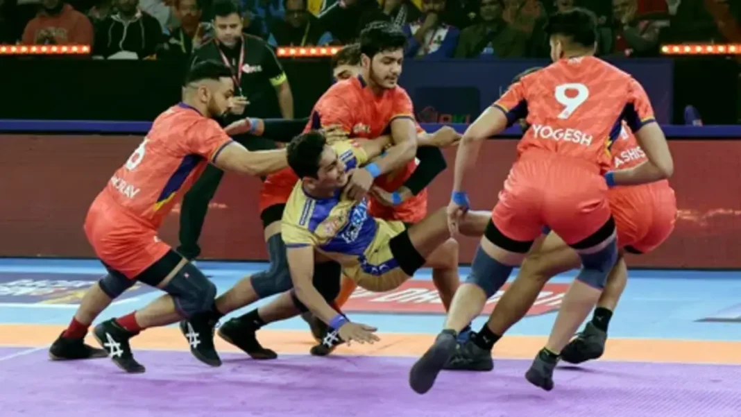 dabang-delhi-kc-beat-tamil-thalaivas-pro-kabaddi-league-pkl-11-match-highlights-raid-tackle-points-report-noida PKL Season 11: Dabang Delhi K.C. Thrash Tamil Thalaivas With Solid Defensive Display