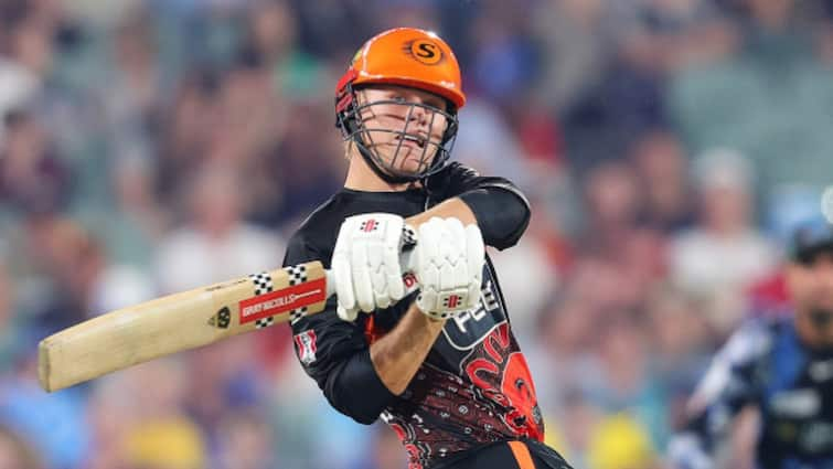 perth-scorchers-beat-adelaide-strikers-bbl-big-bash-league-2024-25-match-report-highlights-scorecard-record-broken-new-years-eve-viral-videos-watch BBL 14: Cooper Connolly Shines As Perth Scorchers Close 2024 With A Dominant Win