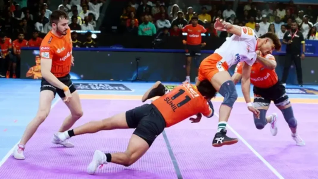 u-mumba-beat-puneri-paltan-pkl-11-pro-kabaddi-league-raid-tackle-points-match-highlights-scorecard-report-reigning-champions-pune PKL Season 11: U-Mumba Thrash Reigning Champions On Home Turf; Seal Bragging Rights In Maharashtra Derby