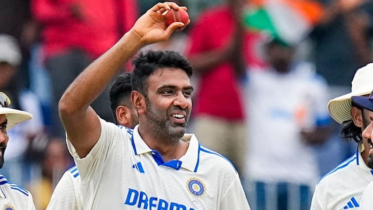 Ravichandran Ashwin Posts Call Log Picture Sachin Tendulkar Kapil Dev Called Him After Retirement Who Called R Ashwin After He Announced Retirement? Check Out His Call Log