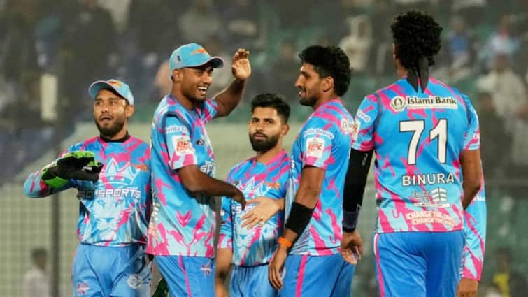 dhaka-capitals-vs-chittagong-kings-bpl-2024-25-bangladesh-premier-league-live-streaming-details-when-where-watch-tv-fancode-india Dhaka Capitals Vs Chittagong Kings Live Streaming Details: When, Where To Watch BPL 2024/25 Fixture