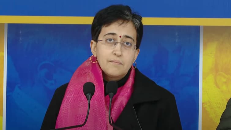 Delhi Election 2025 Atishi Alleges BJP Snatched CM Residence Again AAP PWD Delhi Election Schedule 2025 Delhi Election: Atishi Alleges BJP ‘Snatched CM Residence’ Again, Says ‘Will Stay In People’s Homes, Work Harder’