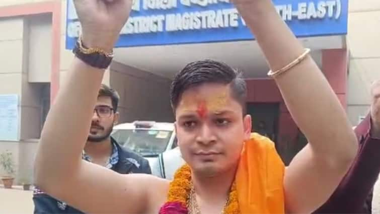 Delhi Elections 2025 Transgender Candidate Rajan Singh Files Nomination Against CM Atishi Kalkaji Seat Transgender Candidate Files Nomination Against CM Atishi For Delhi Polls: 