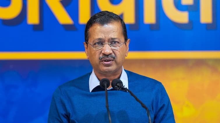 Delhi Election 2025 Arvind Kejriwal Accuses Haryana Govt Of Poisoning Yamuna Water ECI Seeks Factual Report From Saini Govt Kejriwal Accuses Haryana Govt Of 