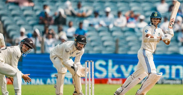 IND vs ENG Yashasvi Jaiswal Set For ODI Debut Jaiswal Domestic Cricket Record IND vs ENG: Yashasvi Jaiswal Set For ODI Debut - A Look At His Domestic Cricket Record