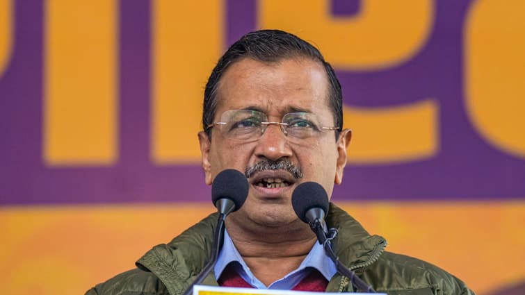 Delhi Election 2025 Arvind Kejriwal Kumbhakaran Jibe at ECI as AAP Accuses BJP Amit Shah Of Hooliganism ‘ECI Never Wakes Up’: Kejriwal’s ‘Kumbhakaran’ Jibe As AAP Accuses BJP, Amit Shah Of ‘Hooliganism’ Before Polls