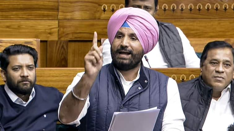 Punjab Elections 2027 Congress To Bring 60 70 New Faces Says  Amrinder Singh Raja Warring Punjab Congress Strategises For 2027 Polls, To Bring 60-70 New Faces, Says Party