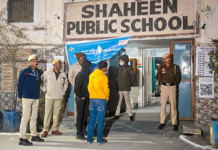 Delhi Police successfully implemented measures to ensure smooth polling during the Delhi Assembly elections Smooth Polling In Delhi, No Major Incidents Reported, Says Top Cop