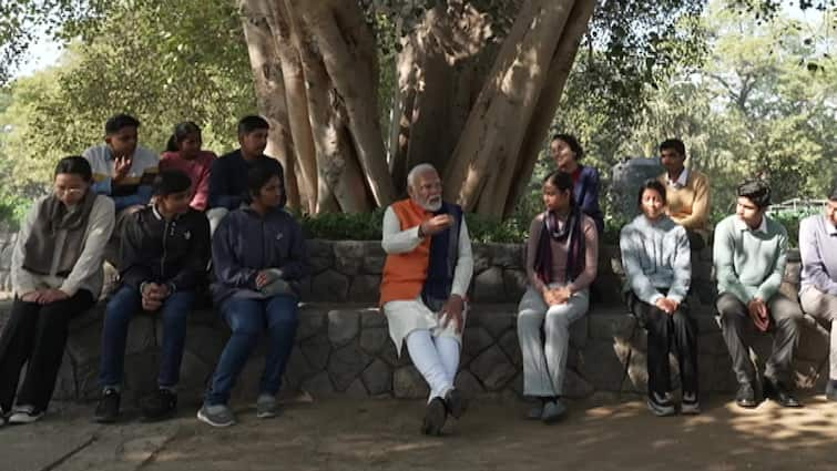 PM Modi To School Children During Interaction AAP Will Hold Back Students To Save Reputation AAP Will Hold Back Students To Save Reputation: PM Modi To School Children During Interaction